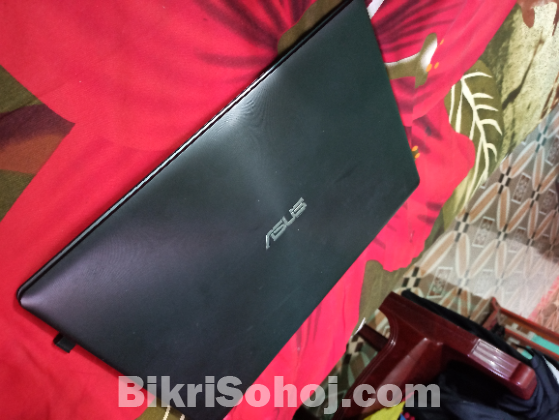 Asus x550l i3 4th Gen Laptop